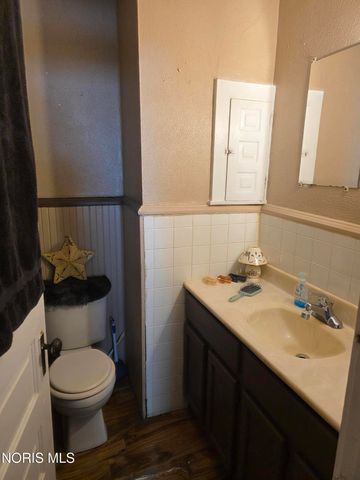 39 Garfield Place, Toledo, OH 43605