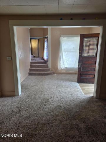 39 Garfield Place, Toledo, OH 43605