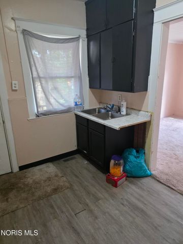 39 Garfield Place, Toledo, OH 43605