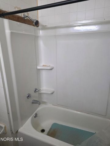 39 Garfield Place, Toledo, OH 43605