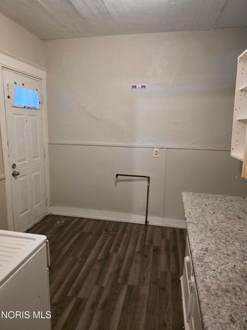 39 Garfield Place, Toledo, OH 43605