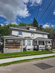 39 Garfield Place, Toledo, OH 43605