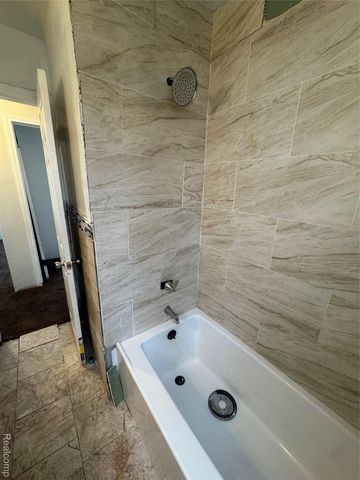 20085 Ferguson Street, Detroit, MI 48235