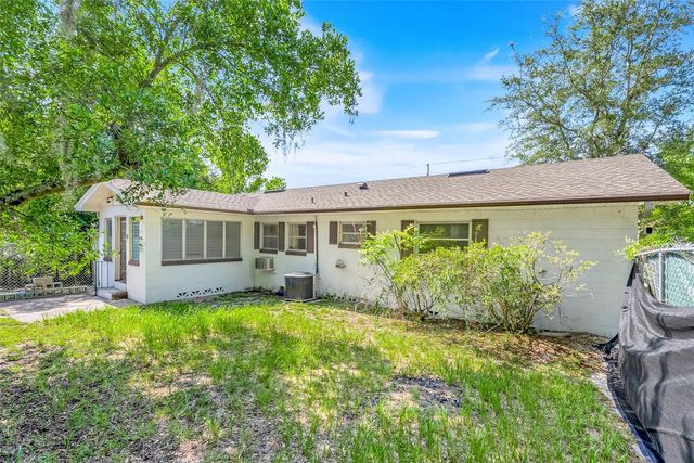439 W WISCONSIN AVENUE, Deland, FL 32720