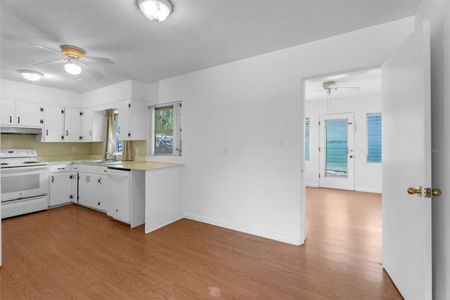 439 W WISCONSIN AVENUE, Deland, FL 32720
