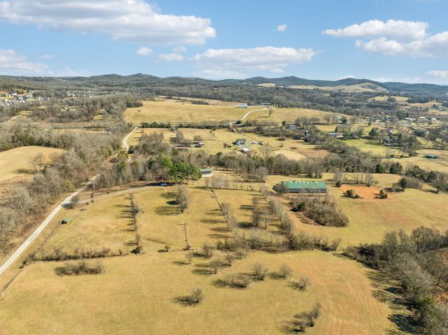 8009 Palmore Hollow Pvt Ln, Nolensville, TN 37135