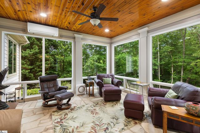 2 Brown Deer Trail, Travelers Rest, SC 29690