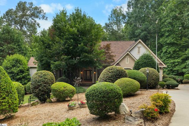 2 Brown Deer Trail, Travelers Rest, SC 29690