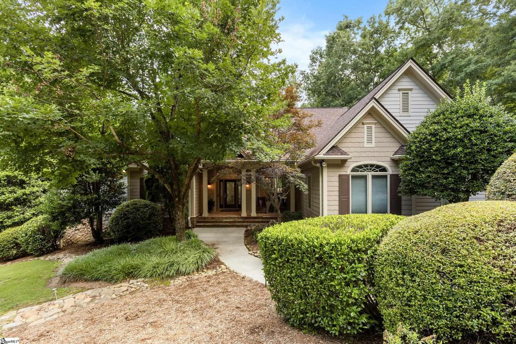 2 Brown Deer Trail, Travelers Rest, SC 29690