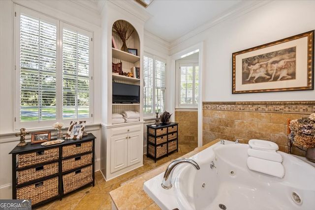 2727 Ingleside Avenue, Macon, GA 31204