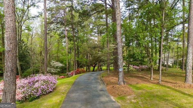 2727 Ingleside Avenue, Macon, GA 31204