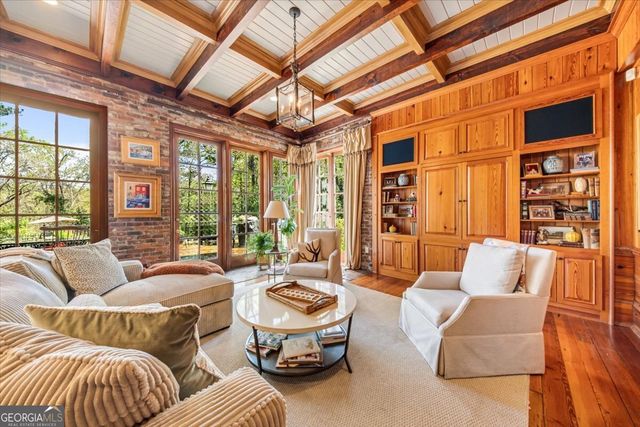 2727 Ingleside Avenue, Macon, GA 31204