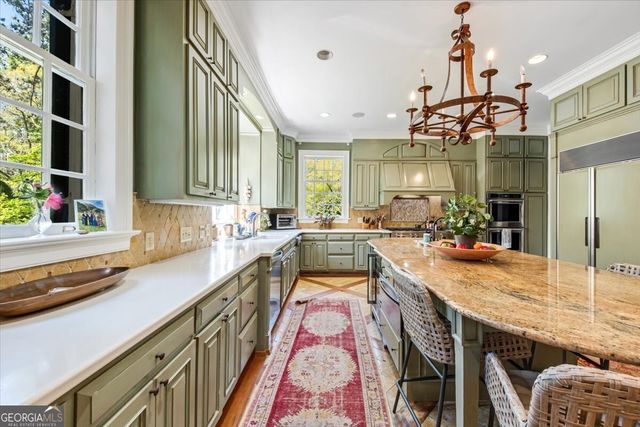 2727 Ingleside Avenue, Macon, GA 31204