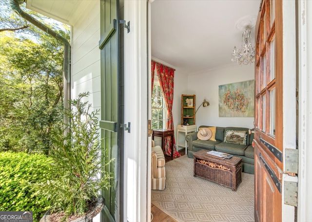 2727 Ingleside Avenue, Macon, GA 31204