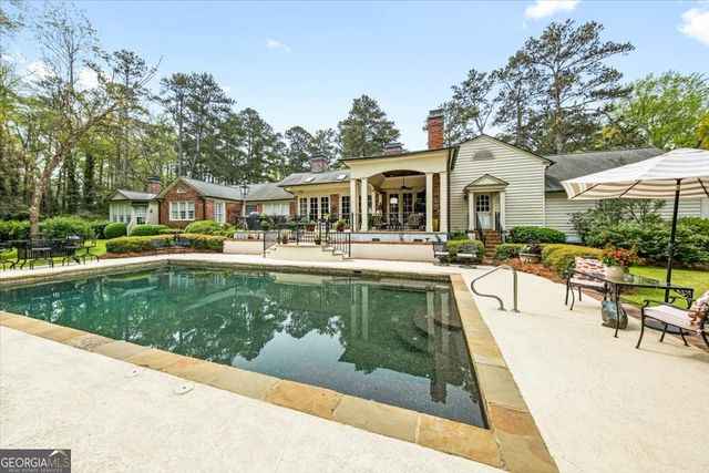 2727 Ingleside Avenue, Macon, GA 31204