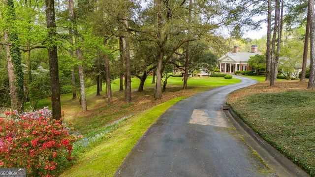 2727 Ingleside Avenue, Macon, GA 31204