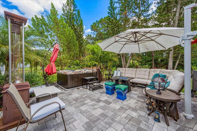 6751 SE Lillian Court, Stuart, FL 34997