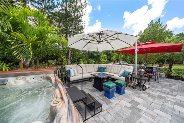 6751 SE Lillian Court, Stuart, FL 34997