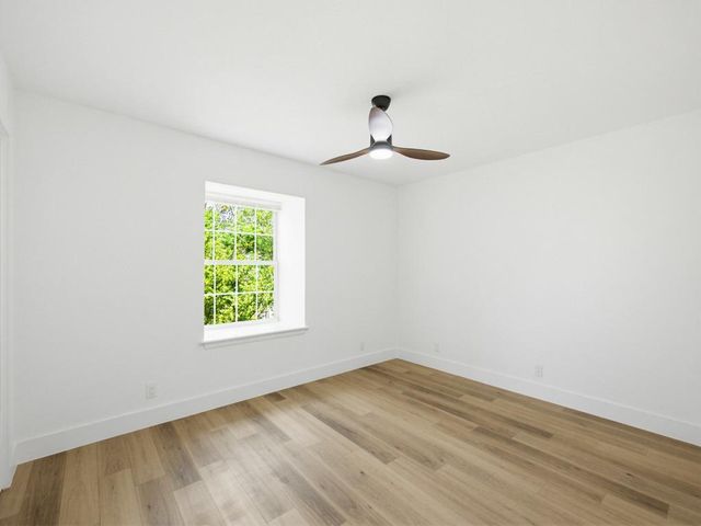 7801 Shoal Creek Blvd BLVD 137, Austin, TX 78757