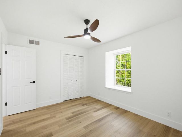 7801 Shoal Creek Blvd BLVD 137, Austin, TX 78757