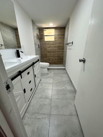 410 NW 68TH Avenue 111, Plantation, FL 33317