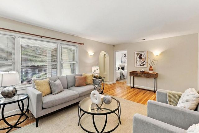157 Central Avenue, Redwood City, CA 94061