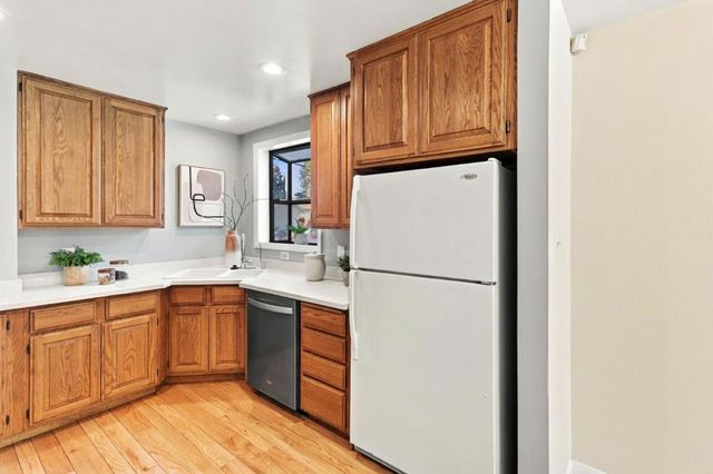 157 Central Avenue, Redwood City, CA 94061