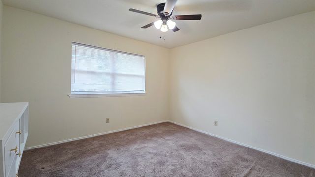 738 Kingswood Avenue, Richardson, TX 75080