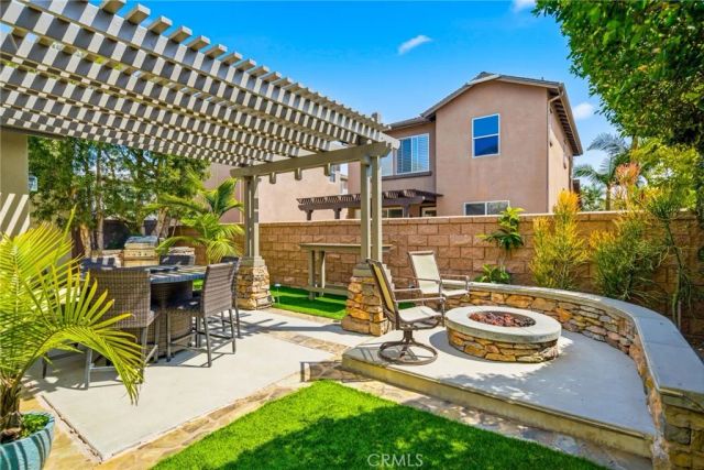 16872 Clovergreen Lane, Huntington Beach, CA 92649