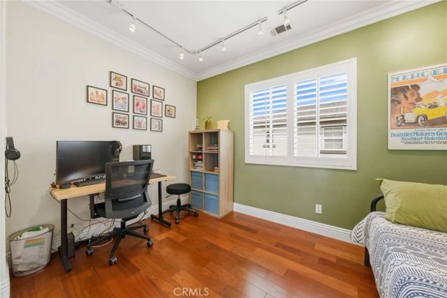 16872 Clovergreen Lane, Huntington Beach, CA 92649