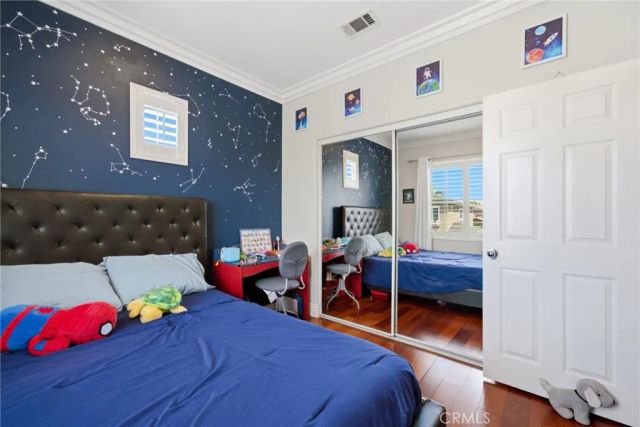 16872 Clovergreen Lane, Huntington Beach, CA 92649