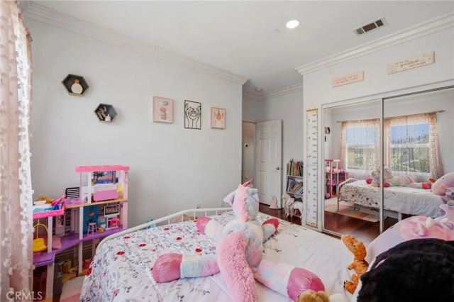 16872 Clovergreen Lane, Huntington Beach, CA 92649
