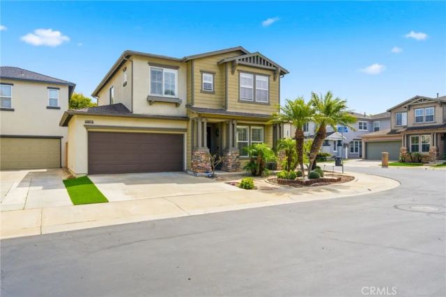 16872 Clovergreen Lane, Huntington Beach, CA 92649