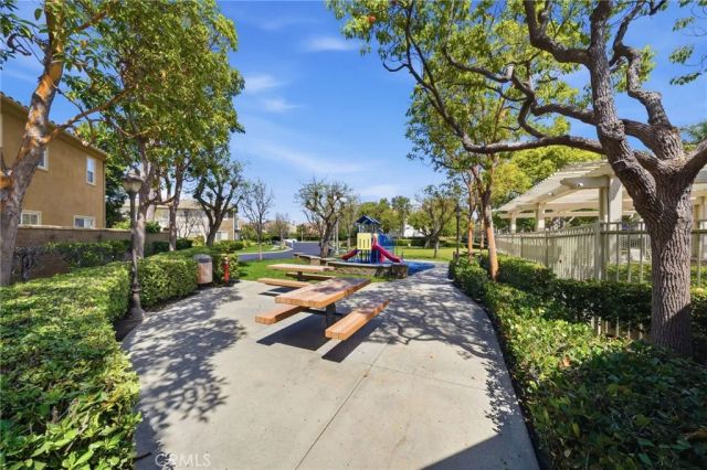 16872 Clovergreen Lane, Huntington Beach, CA 92649