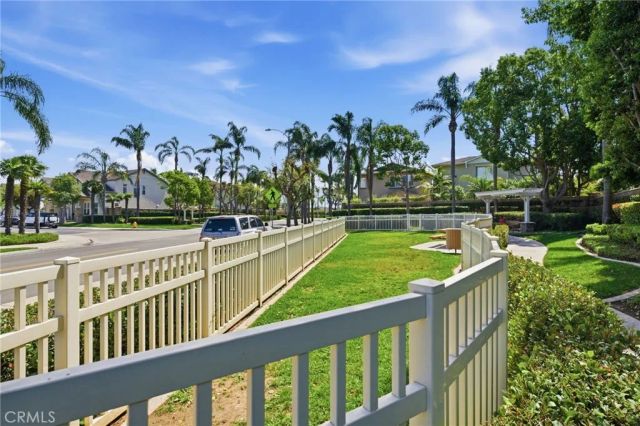 16872 Clovergreen Lane, Huntington Beach, CA 92649