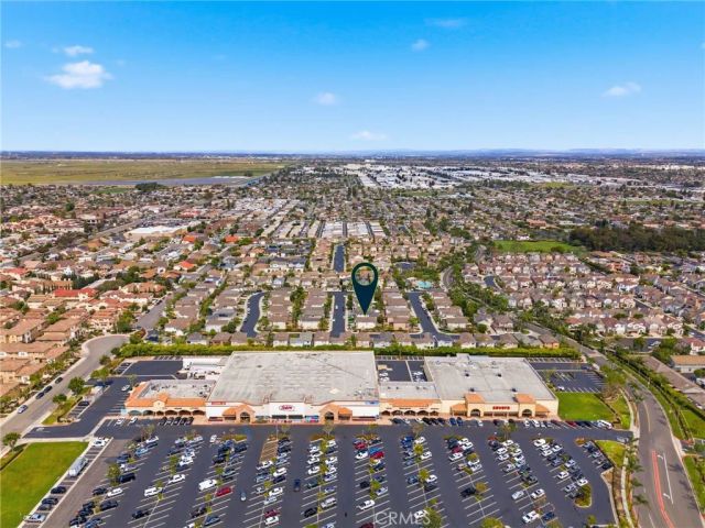 16872 Clovergreen Lane, Huntington Beach, CA 92649