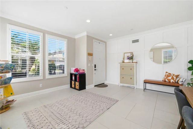 16872 Clovergreen Lane, Huntington Beach, CA 92649