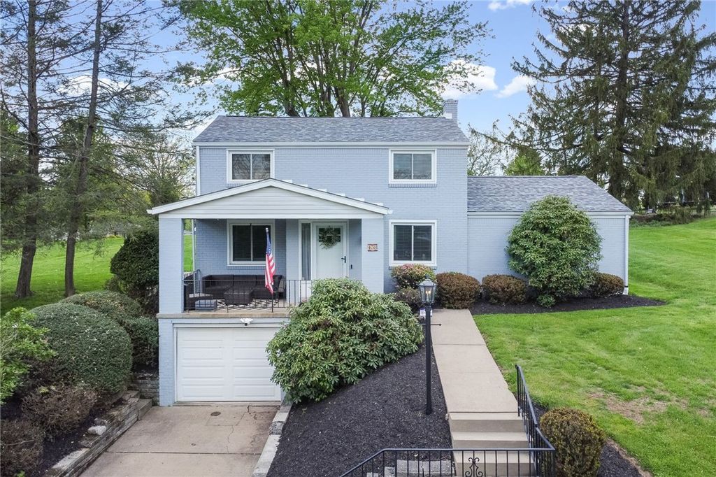 438 Valleyview Dr, O'hara, PA 15215
