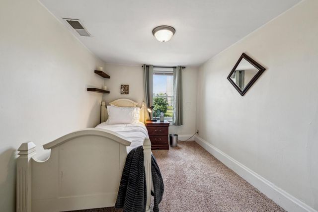 98 Potter Street, Delaware, OH 43015