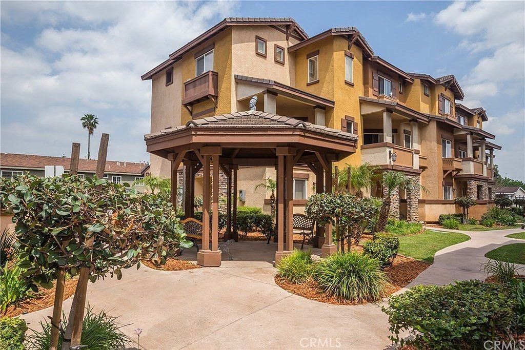 511 N Lark Ellen E, Covina, CA 91722