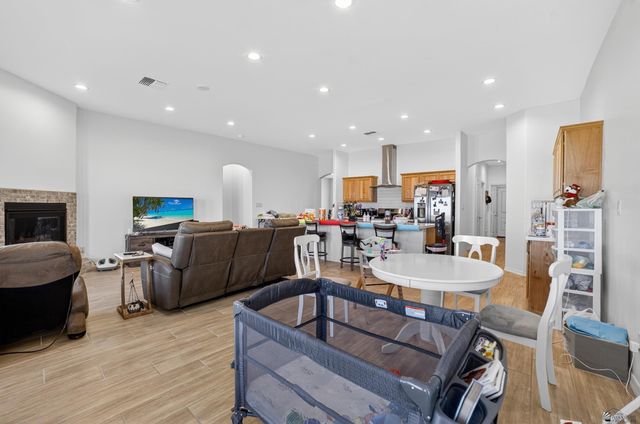 3320 W 36 St, Yuma, AZ 85365