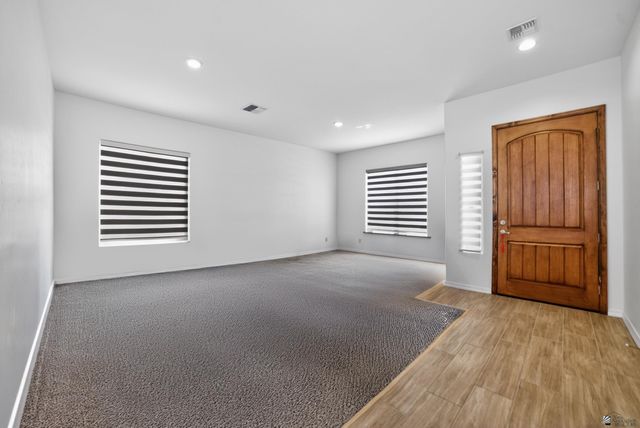 3320 W 36 St, Yuma, AZ 85365