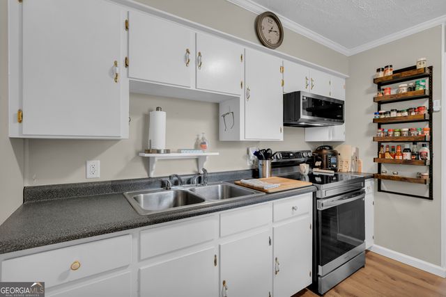 137 Hart Terrace, Hartwell, GA 30643