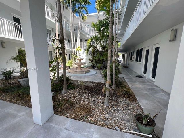 2430 NE 135th Street 105, North Miami, FL 33181