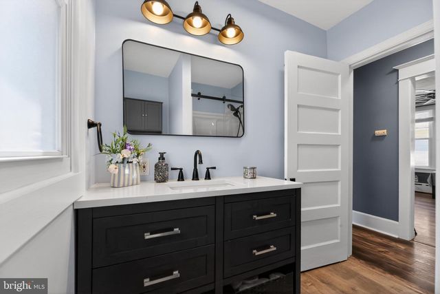 311 W GRADWELL AVE, Maple Shade, NJ 08052