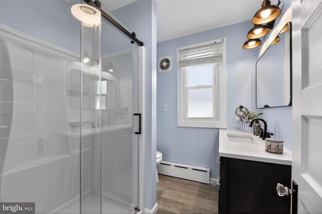 311 W GRADWELL AVE, Maple Shade, NJ 08052