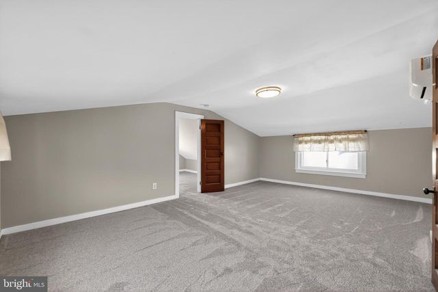 311 W GRADWELL AVE, Maple Shade, NJ 08052