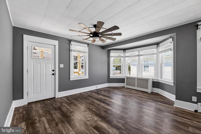 311 W GRADWELL AVE, Maple Shade, NJ 08052