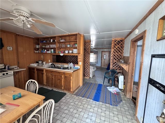 21188 S Cheyenne Road, Yucca, AZ 86438