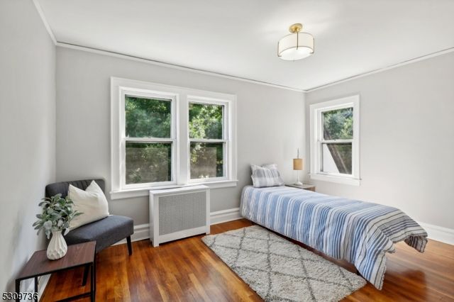 38 Stephen St, Montclair Twp., NJ 07042